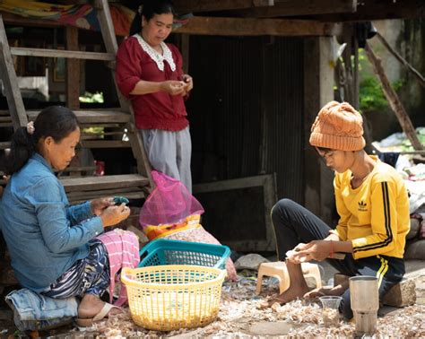 Empower Cambodian Children through Education - GlobalGiving