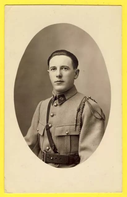 Cpa Carte Photo Portrait Militaire Soldat En Uniforme Du E R Giment