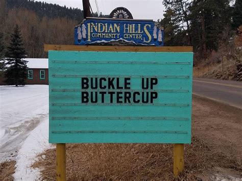 Someone In Colorado Is Putting The Funniest Signs Ever Makes Passerby