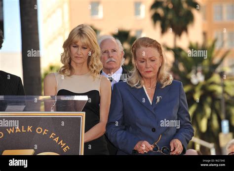 los angeles ca november   bruce dern diane ladd