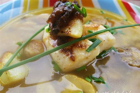 Cabillaud Et Sa Saint Jacques Au Curry Au Bouillon