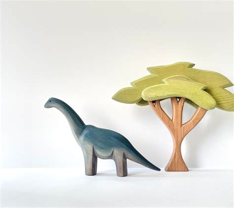 Brachiosaurus – Little Hedgehog Toys