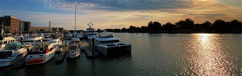 search  boat cozzyid booking hotel murah penginapan nyaman