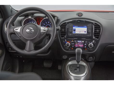 2016 Nissan Juke: 75 Interior Photos | U.S. News