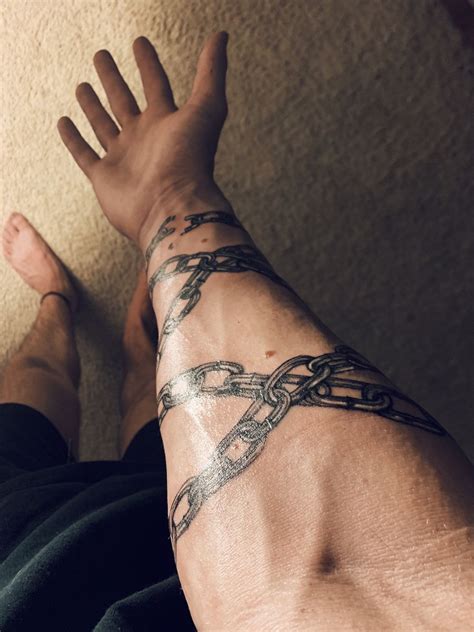 Mens Chain Tattoo Chain Tattoo Around Arm Tattoo Arm Tattoos For Guys