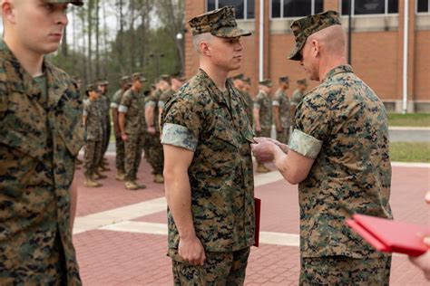 Dvids Images Marine Security Guard Marines Receive A Nam For Heroic