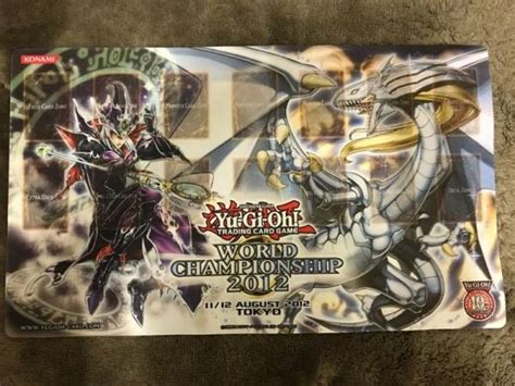 価格 遊戯王 プレイマット 伝説の白き龍 伝説の闇の魔導師 WCS 2012 限定品非売品 売買されたオークション情報yahooの商品