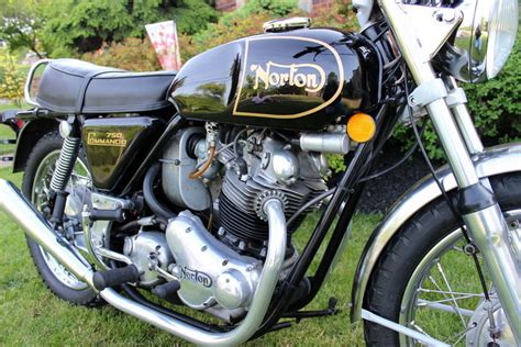 Restored Norton Commando 750 - 1972 Photographs at Classic Bikes Restored |Bikes Restored