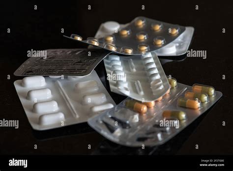 Blister pack medication Stock Photo - Alamy