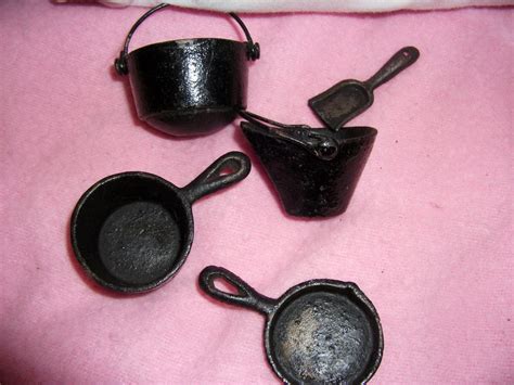 Vintage Cast Iron Miniature Cookware Includes Skillet Dutch