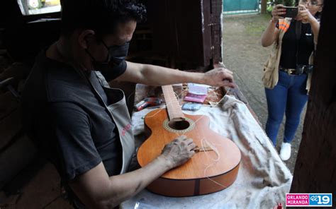 Guitarras Zepeda 80 años de tradición familiar en Masaya