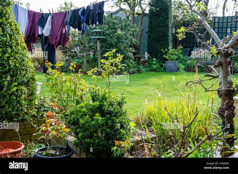 Back Garden Washing Line Hi Res Stock Photography And Images Alamy