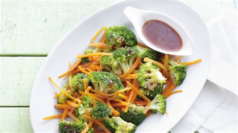 Broccoli En Wortel Met Gember Chilisaus Recept Allerhande Albert Heijn