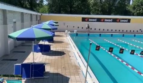 Cremona Gianluca Galimberti Riaperta La Piscina Comunale Scoperta