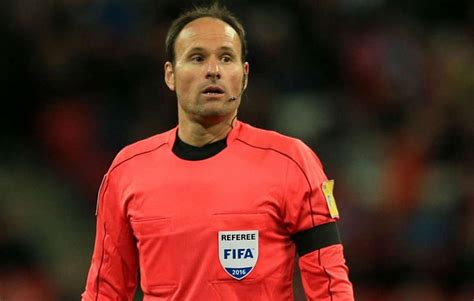 A Spanish Referee Minus 10 In St Petersburg Advice For Travelling