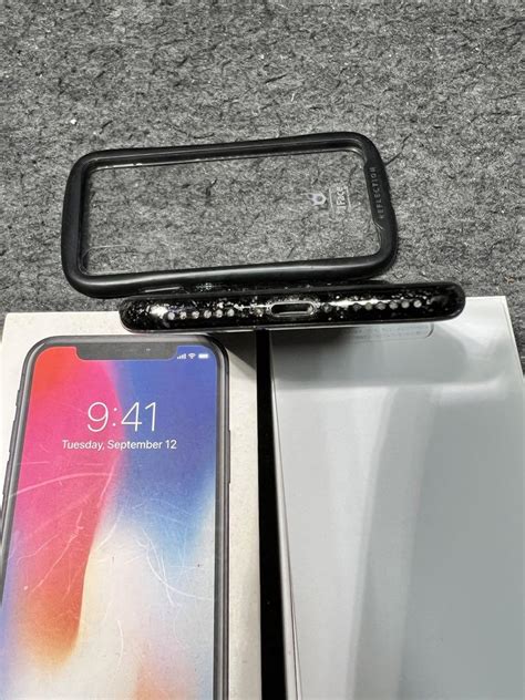 iPhone X 256GB ブラック i Faceケース付き正規品箱付き 良質 49 0 割引 swim main jp