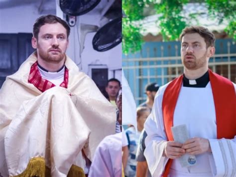 Pawel Jakup El Sacerdote Polaco Que Se Roba Las Miradas En Iglesia De