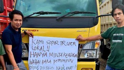 Aksi Warga Paser Memblokade Truk Batu Bara Belum Direspons Serius