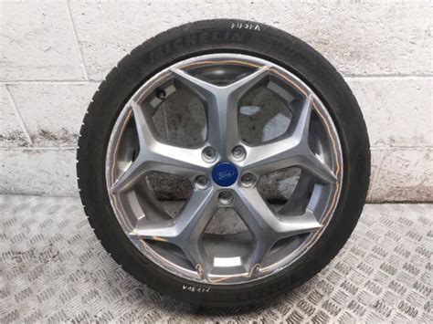 Ford Focus Mk3 2016 St 18 Inch Alloy Wheel With Tyre 23540r18 8j