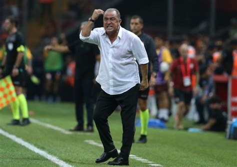 Fatih Terim den sert uyarı Kendinize gelin Galatasaray GS