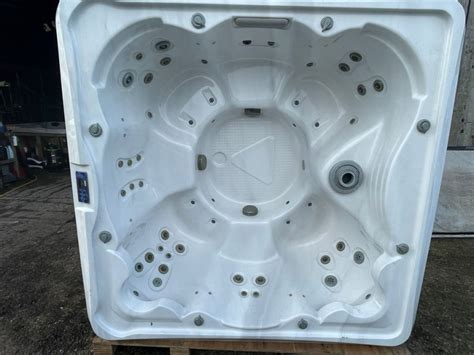 Used Hot Tubs Hot Tubs For Sale New Hot Tubs For Sale And Used Hot