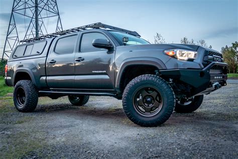 2010 Toyota Tacoma Wheel Offset Aggressive 1 Outside Fender Suspension Lift 3 860812