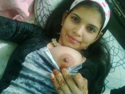Real Indian Gfs Are Posing And Naked Gallery Porn Pictures XXX Photos Sex Images