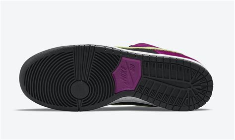 Nike Sb Dunk Low Acg Terra Red Plum Bq Release Date Info