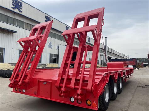 Hot Sale 3 Axle 60 Ton Lowbed Low Bed Semi Trailer Low Loader Trailer