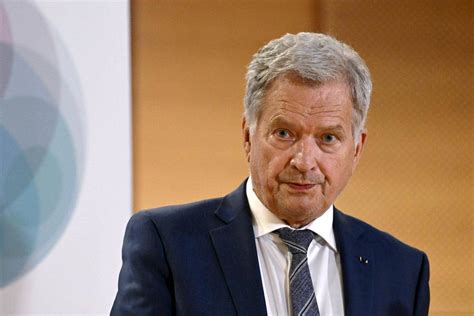 Presidentti Niinistö tapasi tänään puoluejohtajia esillä muun muassa