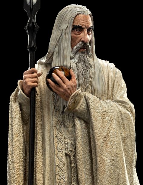 The Lord Of The Rings Saruman The White Lord Of The Rings Statue By Weta