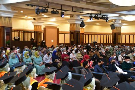 Sidang Terbuka Senat Sekolah Tinggi Ilmu Kesehatan Isfi Banjarmasin