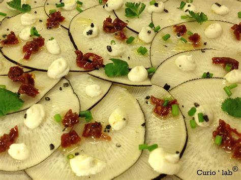 Curiolab Carpaccio De Radis Noir Ricotta Vinaigrette La Tomate