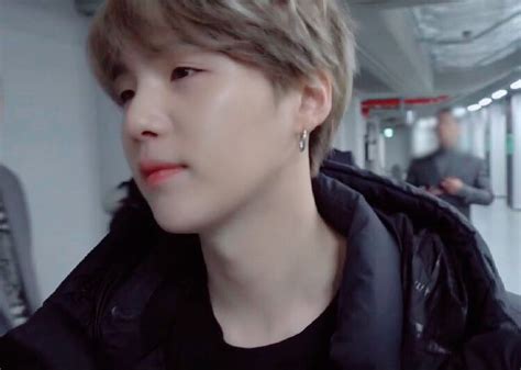 Pin By On Yoongi Sii Min Yoongi Yoongi Suga