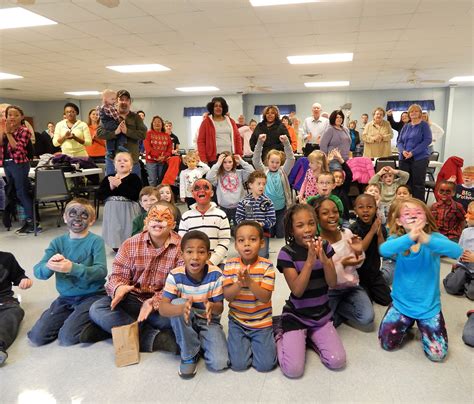 Easter Egg Hunt Magic Entertainment - Amazing Dudley Magician