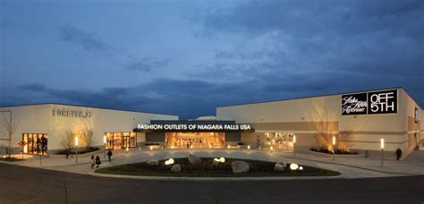 Fashion Outlets of Niagara Falls - hours, stores, coupons (Niagara ...