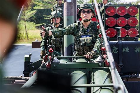 國軍戮力戰備任務訓練 守護家園 軍聞 國軍戮力戰備任務訓練 守護家園 青年日報