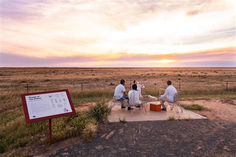 Visit Hay - Visit Griffith