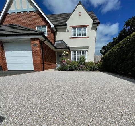 Resin Driveway Grimsargh Lancashire Siberia Edge In Heather Blocks