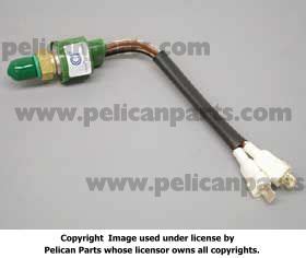 Mercedes A C Temperature Sensor On Recevier Drier O E M 004 820 67 10