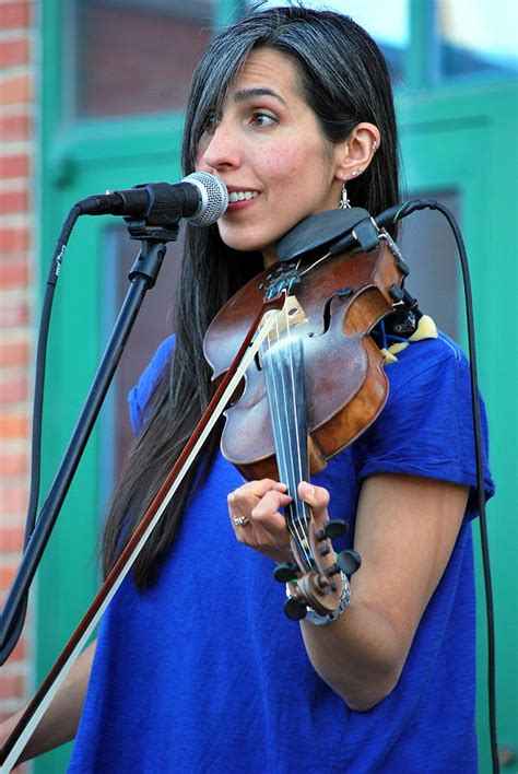 Sexy Female Violinist Photograph By Oscar Williams