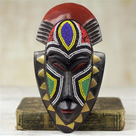 Jama Ghanaian Wall Mask Wall Mask Recycled Glass Bead Mask