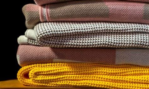 Knit Vs Woven Fabric What Is The Difference