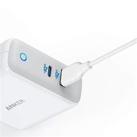 Anker's popular GaN fast charger just got a whole lot better | nextpit