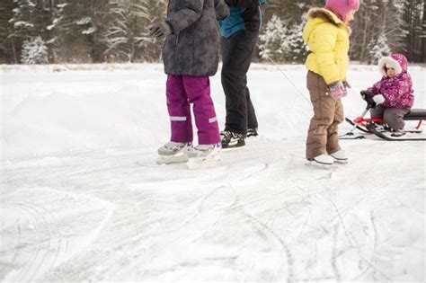 Ferie zimowe 2022 terminy nie są pewne Rodzice i uczniowie nie będą