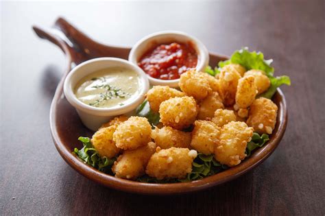 Wisconsin Cheese Curds - Bar & Cocktail Menu - Lucky's Restaurant & Bar ...