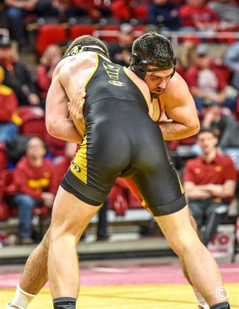 Pin By Frank Dominguez On Men And Sports In 2020 Wrestling Singlet