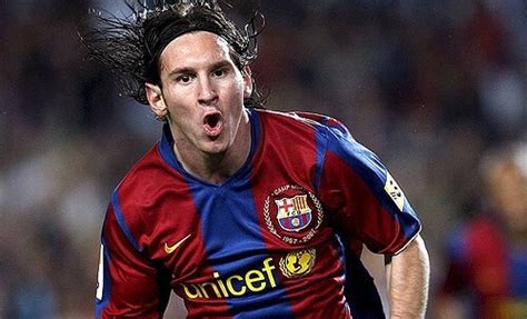 Who is Lionel Messi? Lionel Messi Biography, Family, Wife, Height and ...