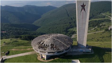 Inside The Amazing & Buzludzha Monument - Abandoned Spaces