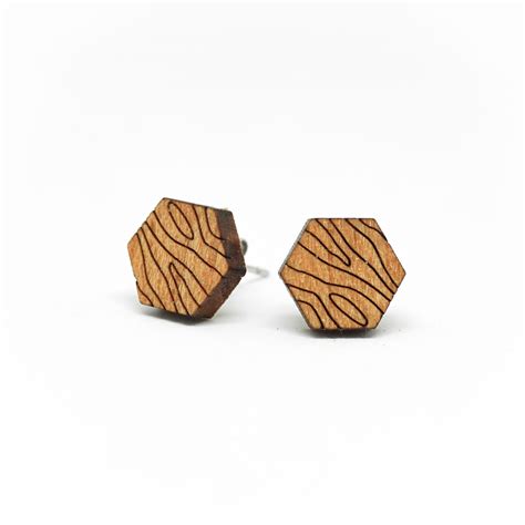 Clous D Oreilles En Bois Wood Tatoutici Ch